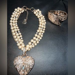 BETSEY JOHNSON ROSE GOLD WING AND PEARLS NECKLACE AND BRACELET SET~ NWOT